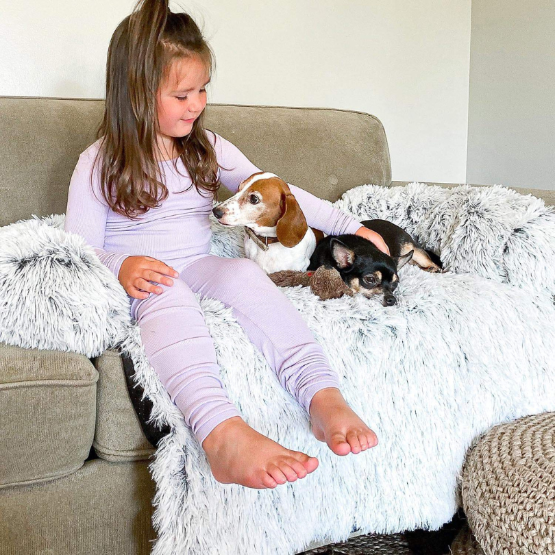 Stella | Große Hundematte mit Möbel-Schutzfunktion