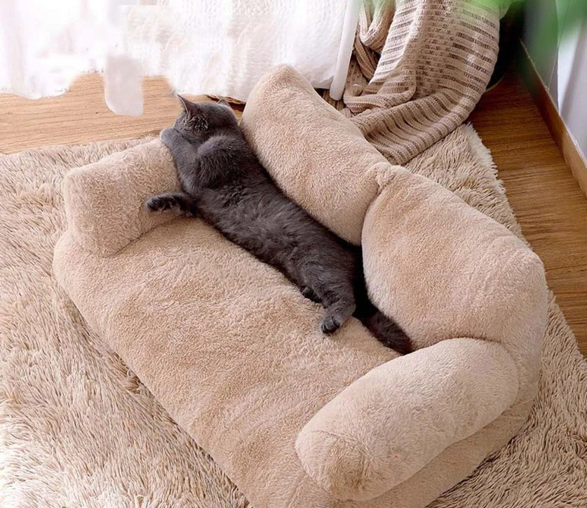 Bella | Luxuriöses Mini-Sofa für stilvolle Katzenmomente