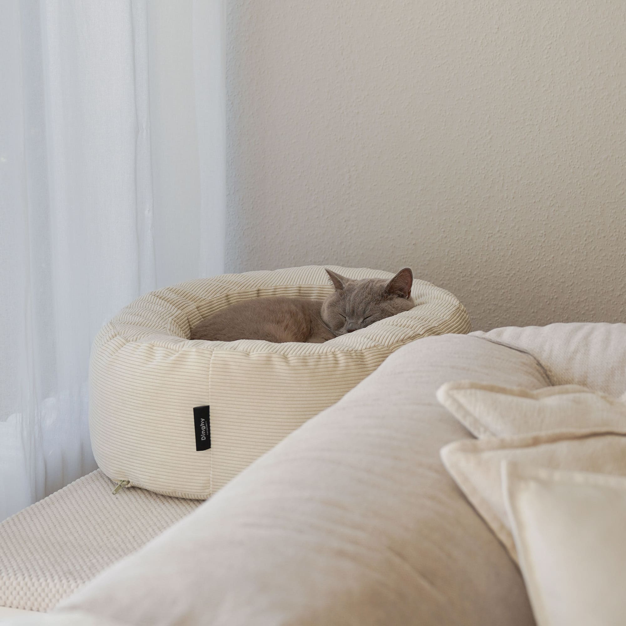 SamtSloop | Rundes Katzenbett mit Kuschelrand