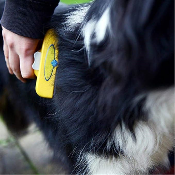 FellMeister | Profi-Enthaarungsbürste für Hunde & Katzen mit ergonomischem Griff