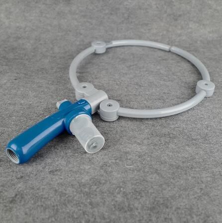 Brunno | 360° Hunde-Duschring mit Sprühfunktion und Shampoo-Adapter