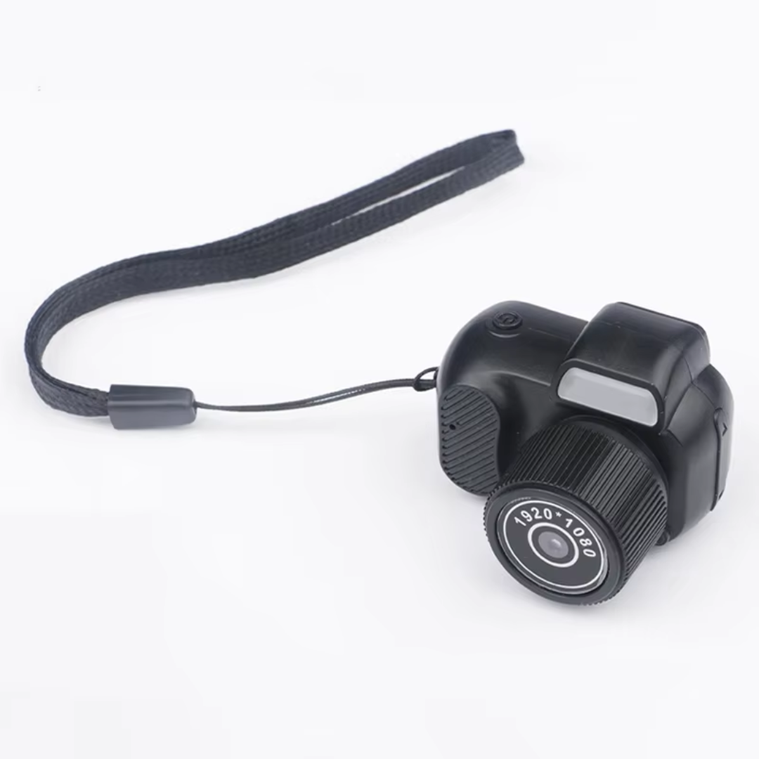 Pixelio | Ultrakompakte Retro-Digitalkamera mit HD-Aufnahmefunktion