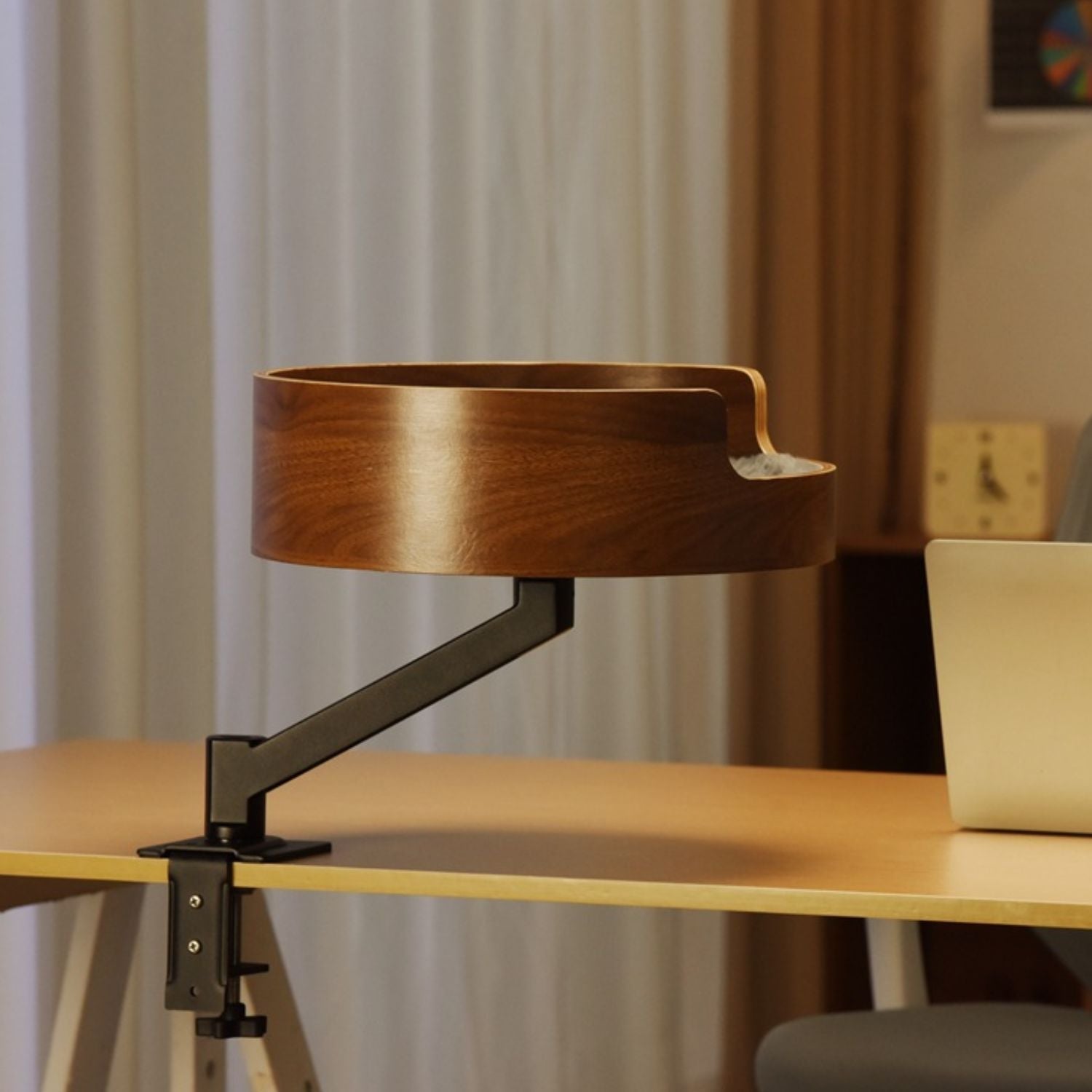 CozyDesk | Drehbarer & verstellbarer Schreibtisch-Katzenkorb mit Doppelnest