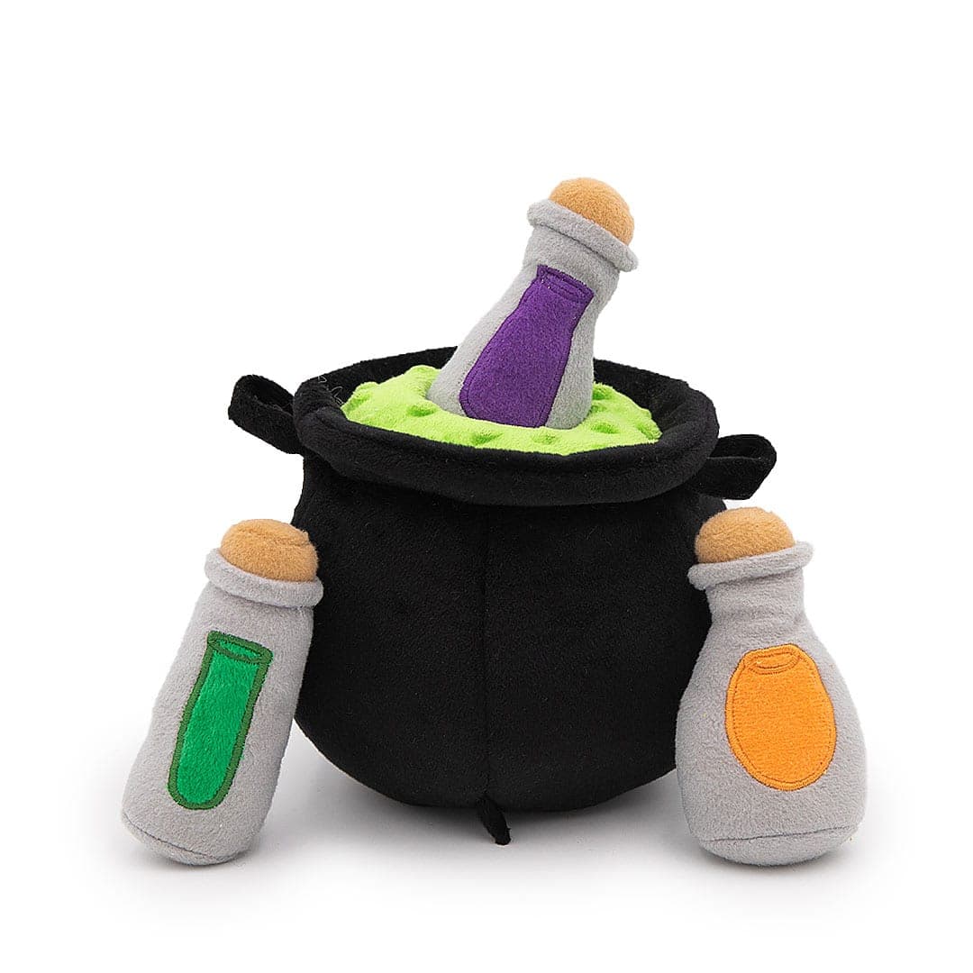 ZippyPaws Halloween Burrow Witch's Brew – interactief Halloween-verstopspeelgoed voor honden, pluche zwarte heksenketel met drie piepende toverdrankflesjes