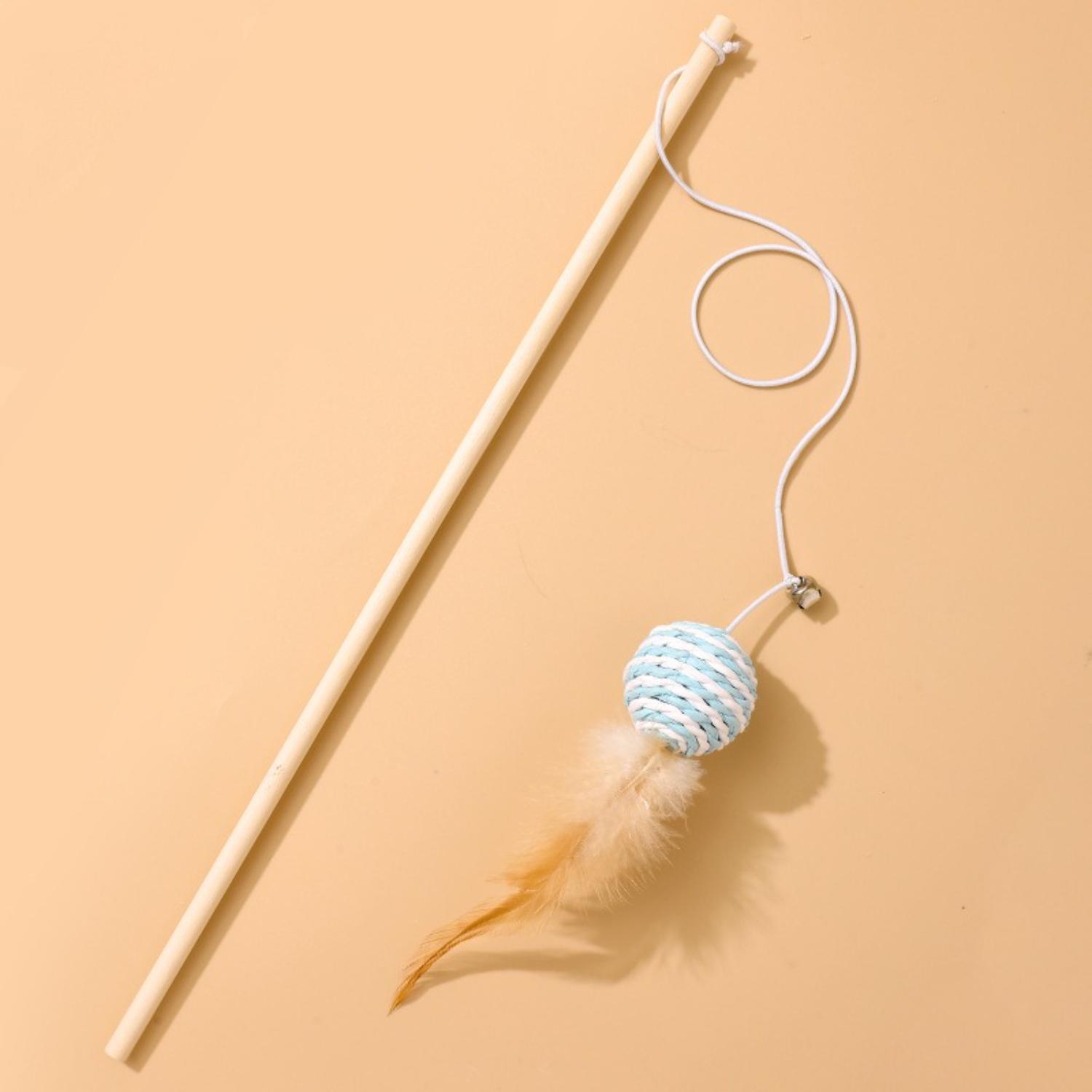beige ronde kattenhengel bal met veren