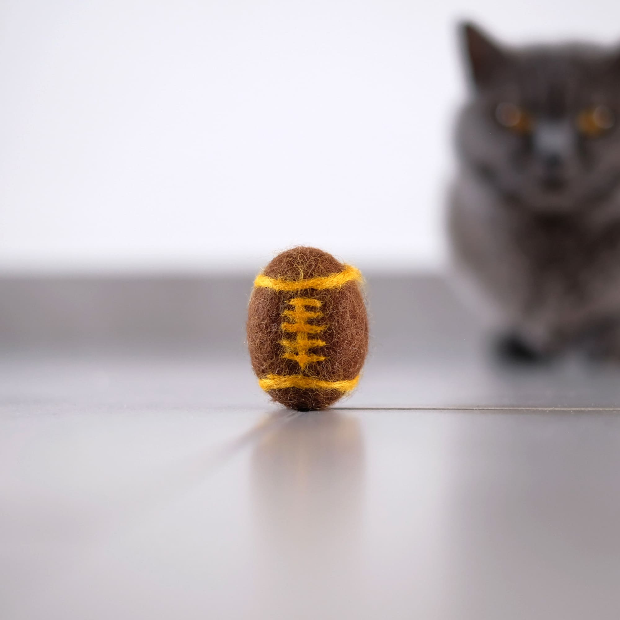 Tigro | Sportliche Filzspielbälle für Katzen im Ball-Design